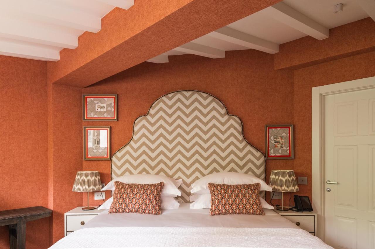 Junior Suite,1504918195:JPEG
