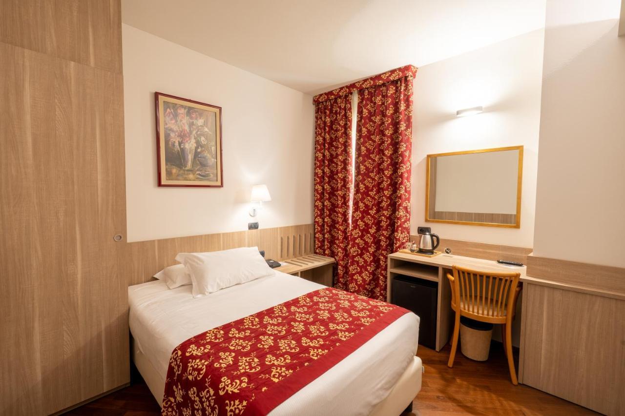 Single Room,1356519269:JPEG