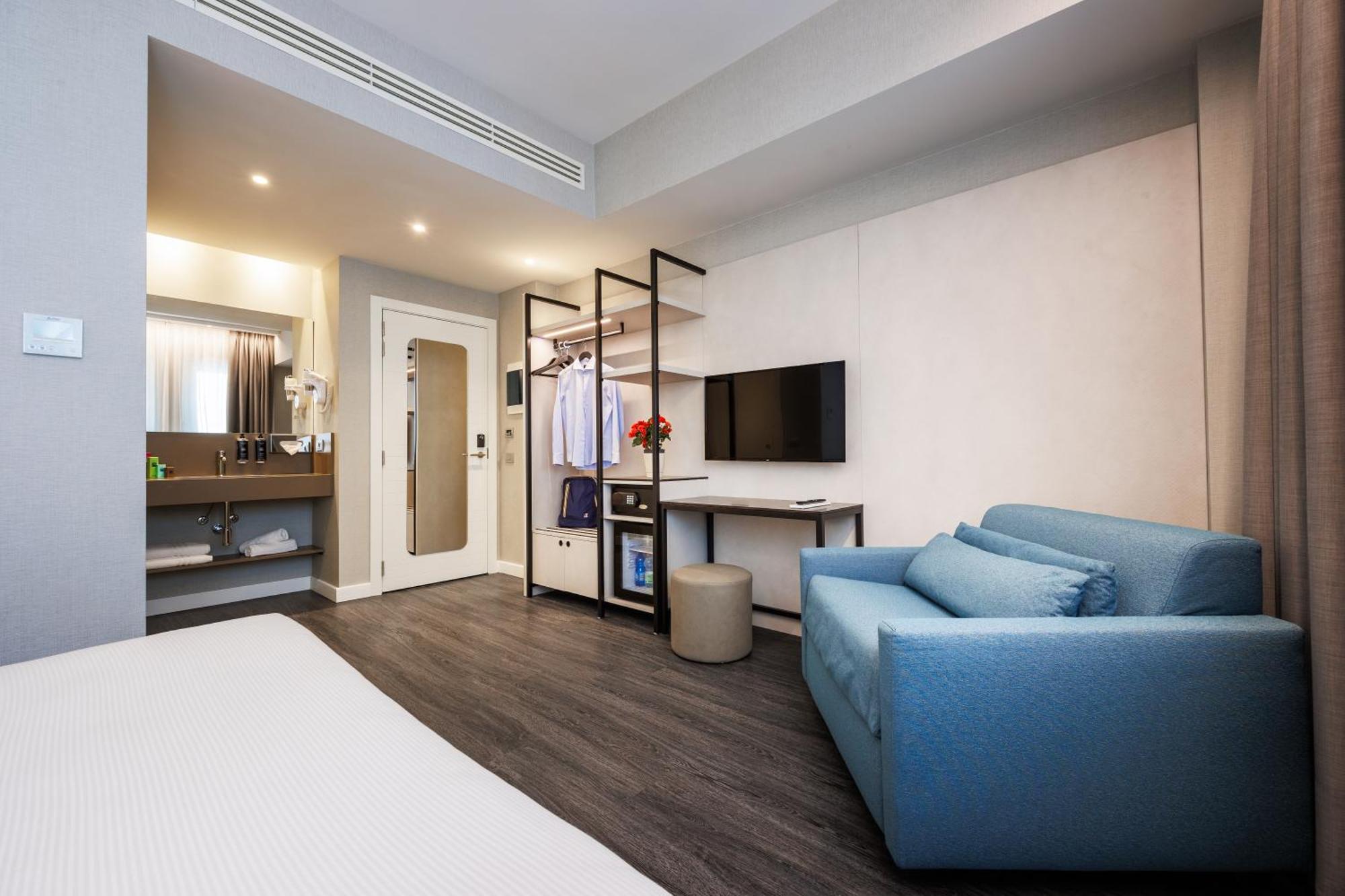 Superior Double Room,1553547103:JPEG