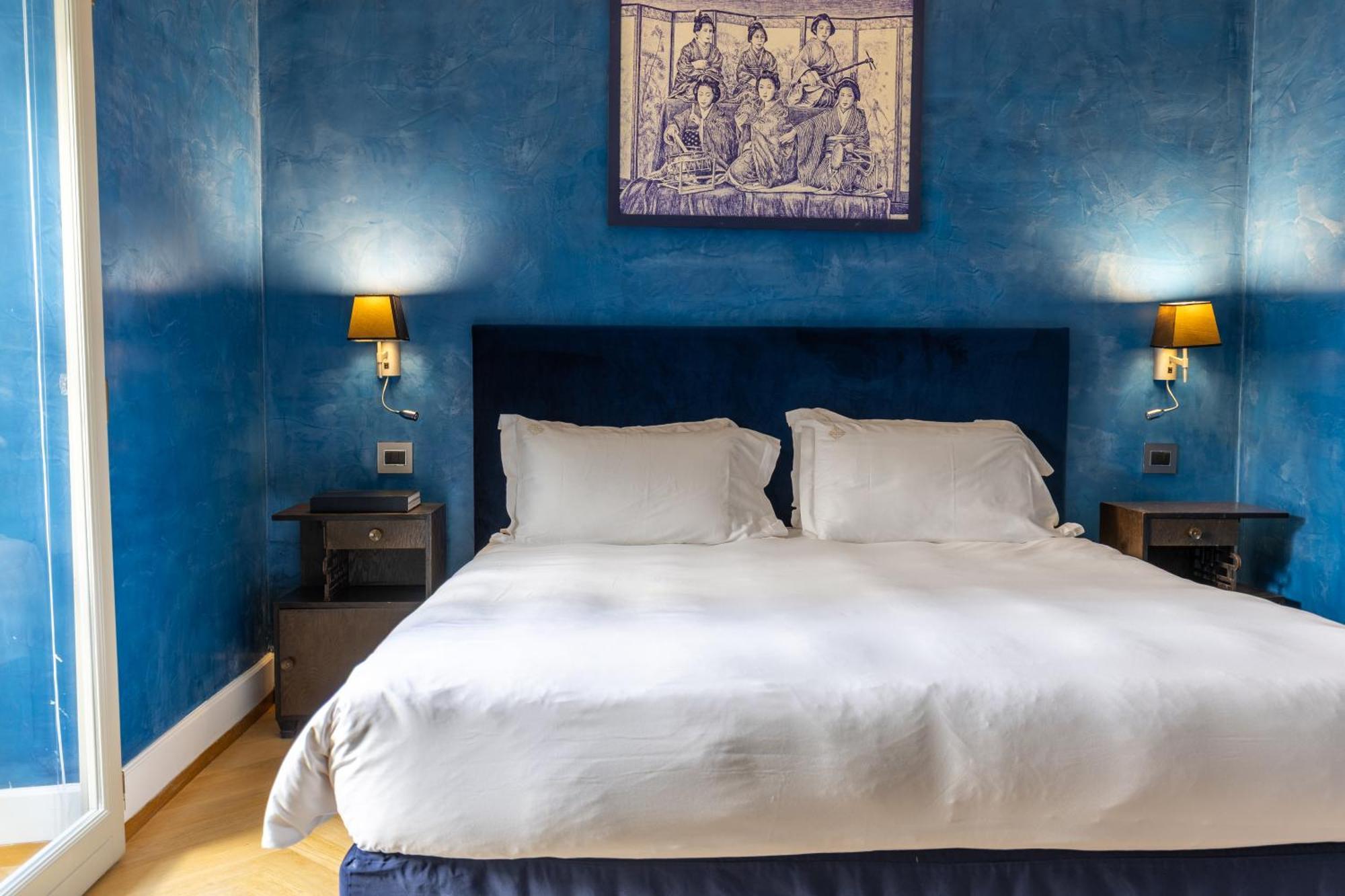 Courtyard Suite