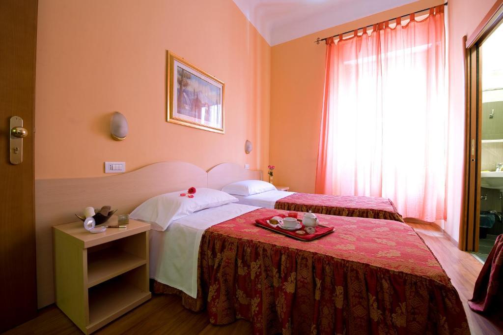 Twin Room,772164034:JPEG